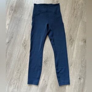 Lululemon navy leggings size 4